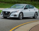 2019 Nissan Altima Front Three-Quarter Wallpapers 150x120