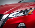 2019 Nissan Altima Headlight Wallpapers 150x120