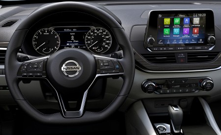 2019 Nissan Altima Interior Steering Wheel Wallpapers 450x275 (19)