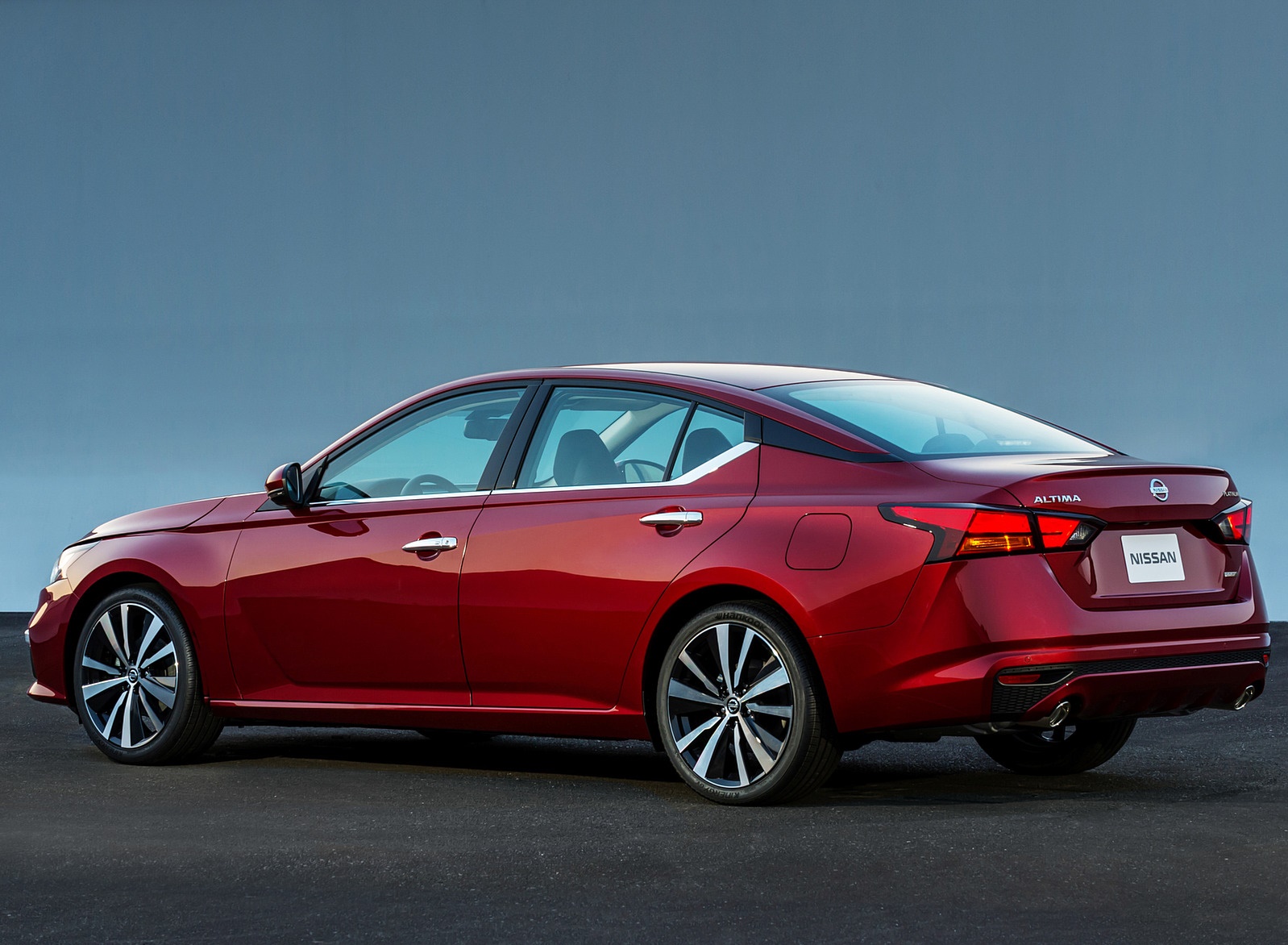 2019 Nissan Altima Rear Three-Quarter Wallpapers #5 of 39