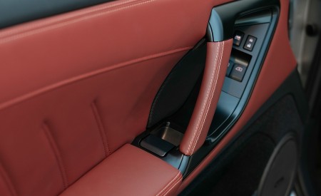 2019 Nissan GT-R Interior Detail Wallpapers 450x275 (17)