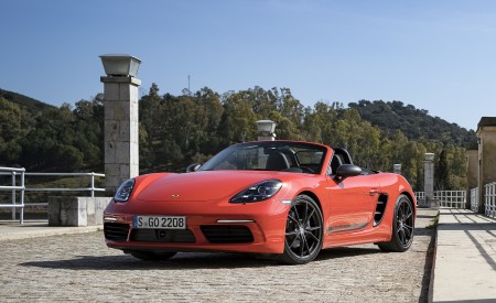 2019 Porsche 718 Boxster T (Color: Lava Orange) Front Three-Quarter Wallpapers 450x275 (64)