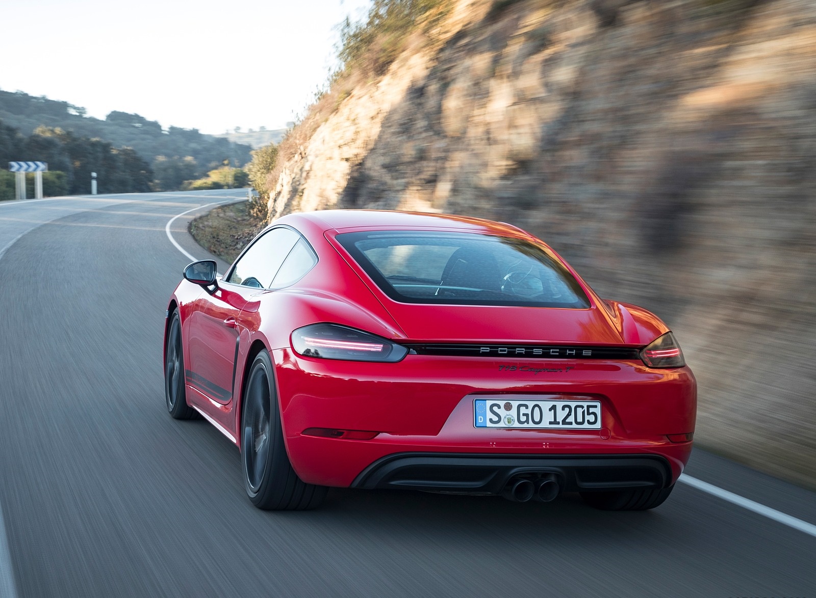 2019 Porsche 718 Cayman T (Color: Guards Red) Rear Wallpapers #37 of 133