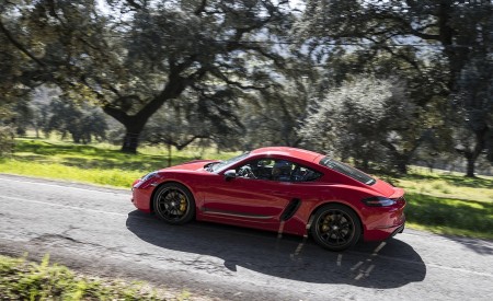 2019 Porsche 718 Cayman T (Color: Guards Red) Side Wallpapers 450x275 (39)