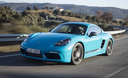 2019 Porsche 718 Cayman T (Color: Miami Blue) Front Three-Quarter Wallpapers 450x275 (75)