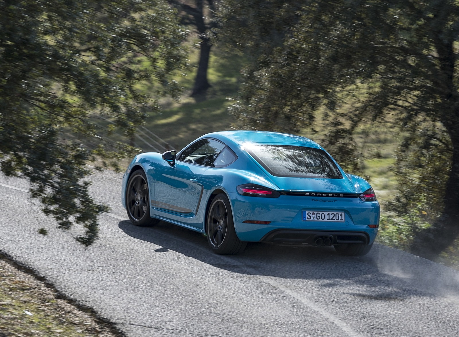 2019 Porsche 718 Cayman T (Color: Miami Blue) Rear Three-Quarter Wallpapers #79 of 133