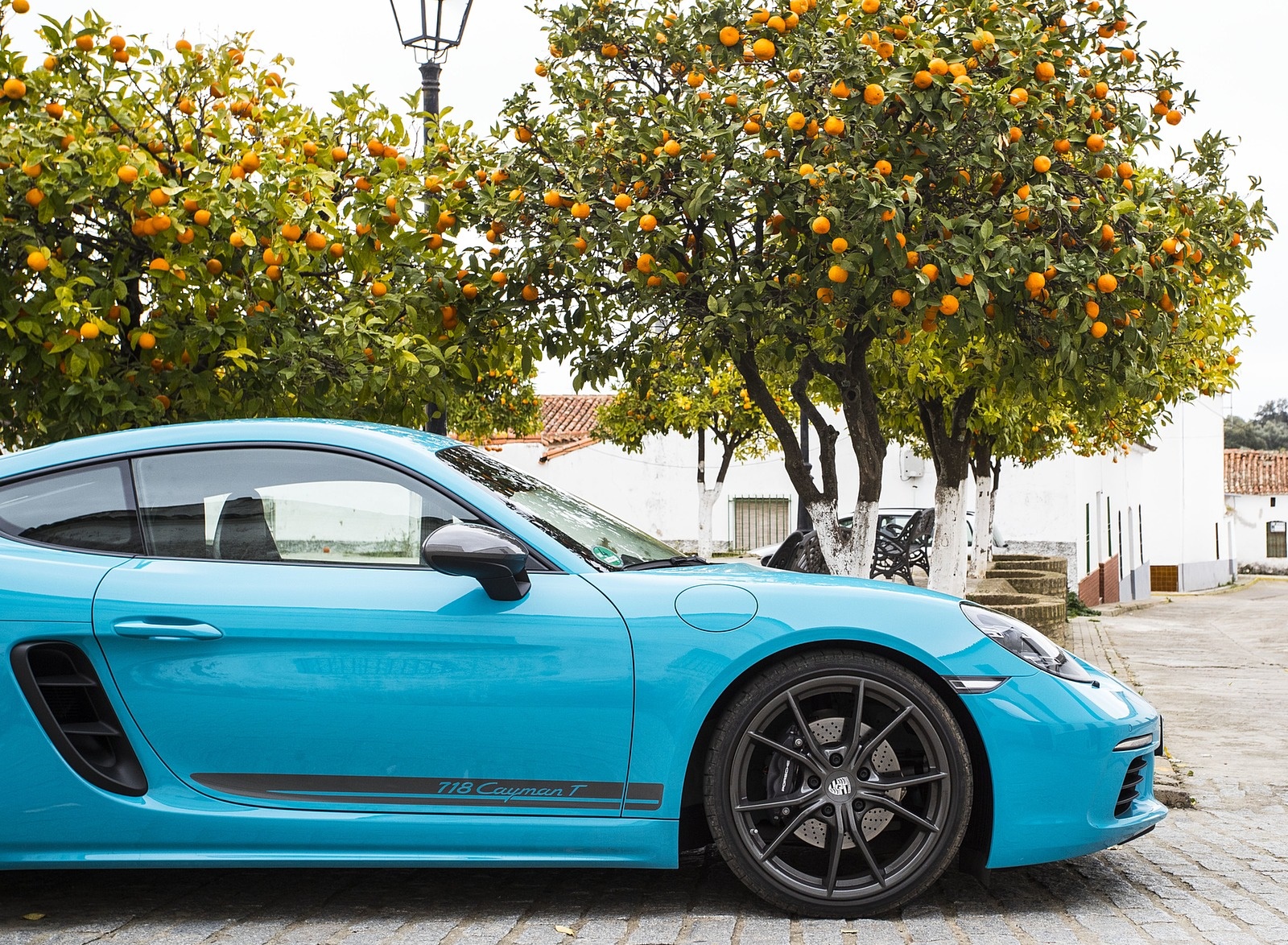 2019 Porsche 718 Cayman T (Color: Miami Blue) Side Wallpapers #83 of 133