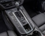 2019 Porsche Macan S (Color: Dolomite Silver Metallic) Interior Detail Wallpapers 150x120 (70)