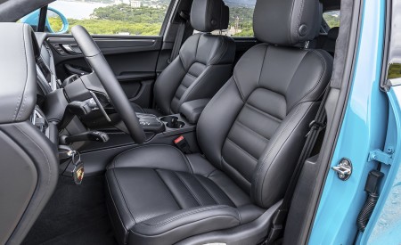 2019 Porsche Macan S (Color: Miami Blue) Interior Front Seats Wallpapers 450x275 (33)