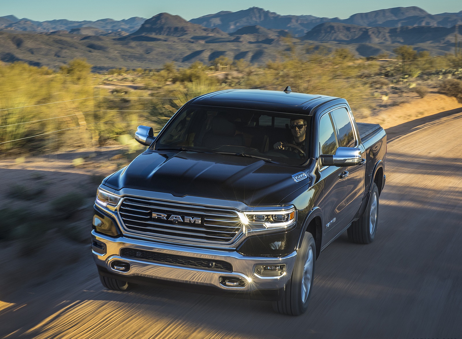 2019 Ram 1500 Laramie Longhorn Edition Front Wallpapers (1)