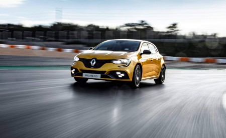 2019 Renault Megane R.S. Trophy Front Wallpapers 450x275 (24)