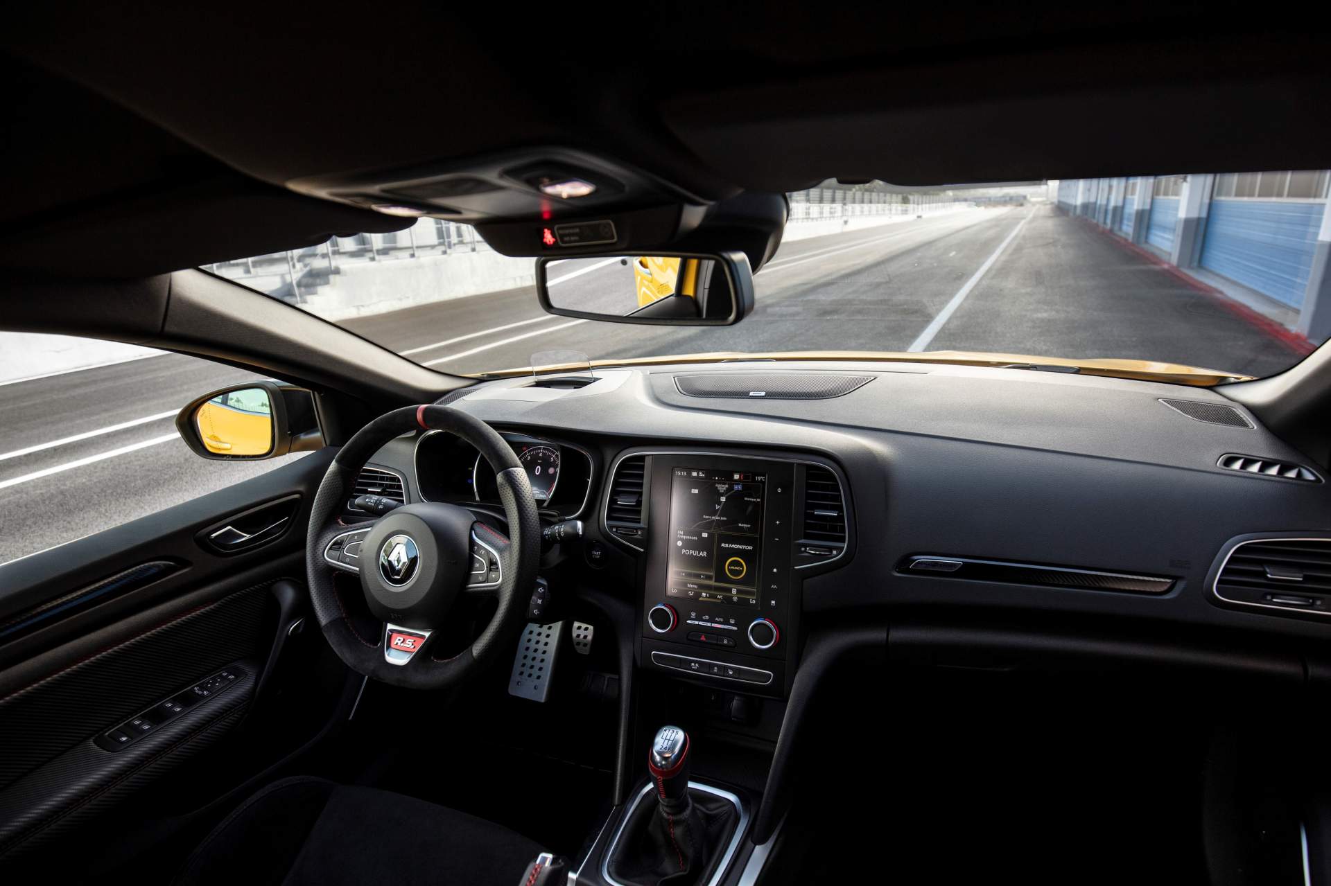 2019 Renault Megane R.S. Trophy Interior Steering Wheel Wallpapers #47 of 49
