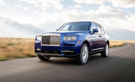 2019 Rolls-Royce Cullinan (Color: Salamanca Blue) Front Wallpapers 450x275 (1)