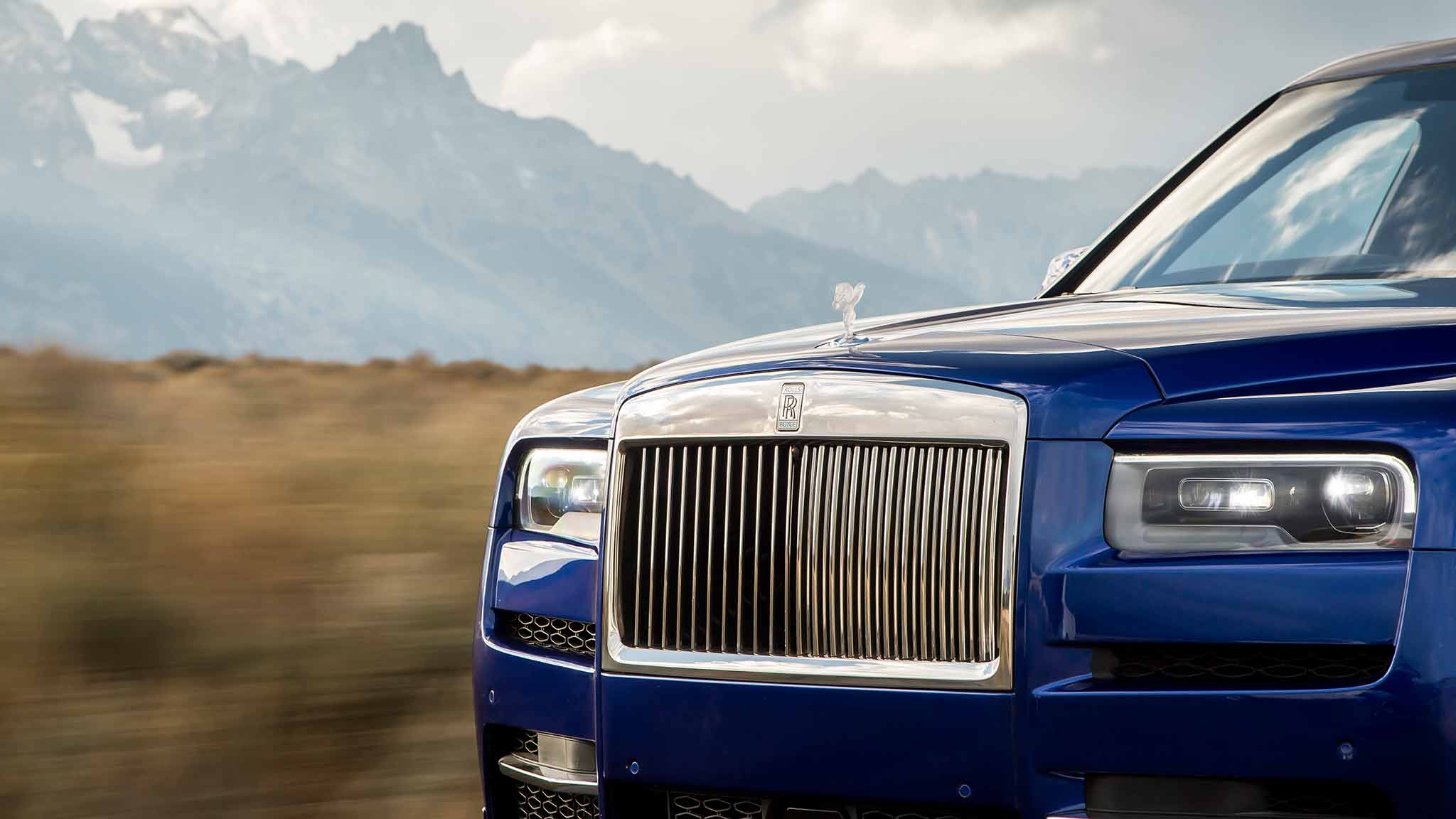 2019 Rolls-Royce Cullinan (Color: Salamanca Blue) Grill Wallpapers #19 of 122