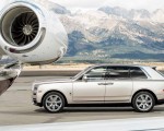 2019 Rolls-Royce Cullinan (Color: White Sands) Side Wallpapers 150x120