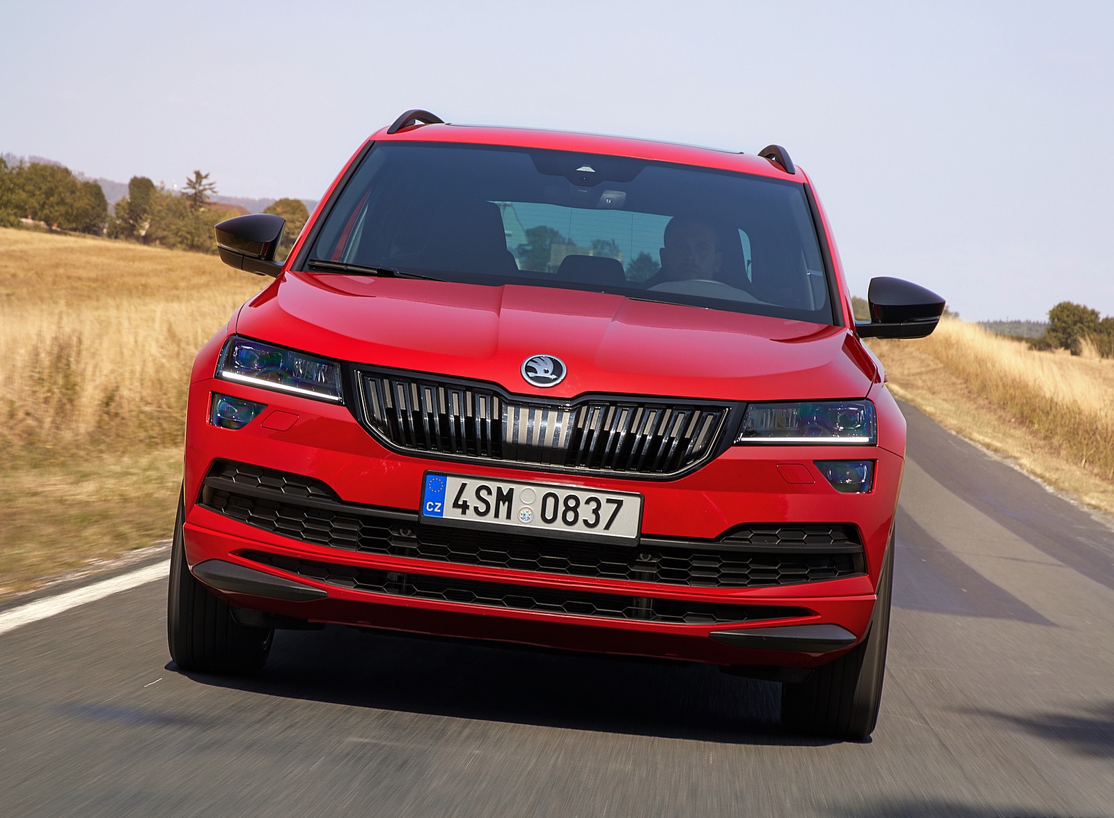 2019 Skoda Karoq Sportline Front Wallpapers (6)