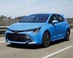 2019 Toyota Corolla Hatchback Front Three-Quarter Wallpapers 150x120 (22)