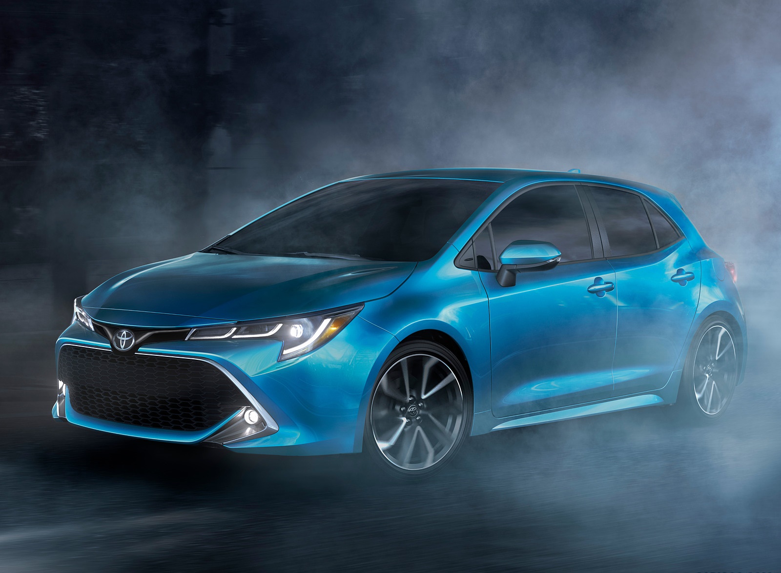 2019 Toyota Corolla Hatchback Front Three-Quarter Wallpapers (4)