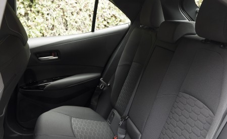 2019 Toyota Corolla Hatchback Interior Rear Seats Wallpapers 450x275 (68)