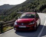 2019 Volkswagen Golf GTI TCR Front Three-Quarter Wallpapers 150x120 (51)