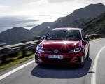 2019 Volkswagen Golf GTI TCR Front Three-Quarter Wallpapers 150x120 (52)