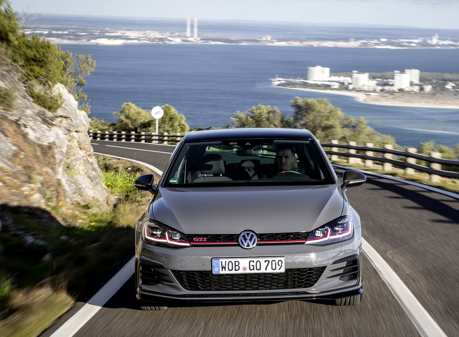 Golf 7 GTI РѕР±РѕРё