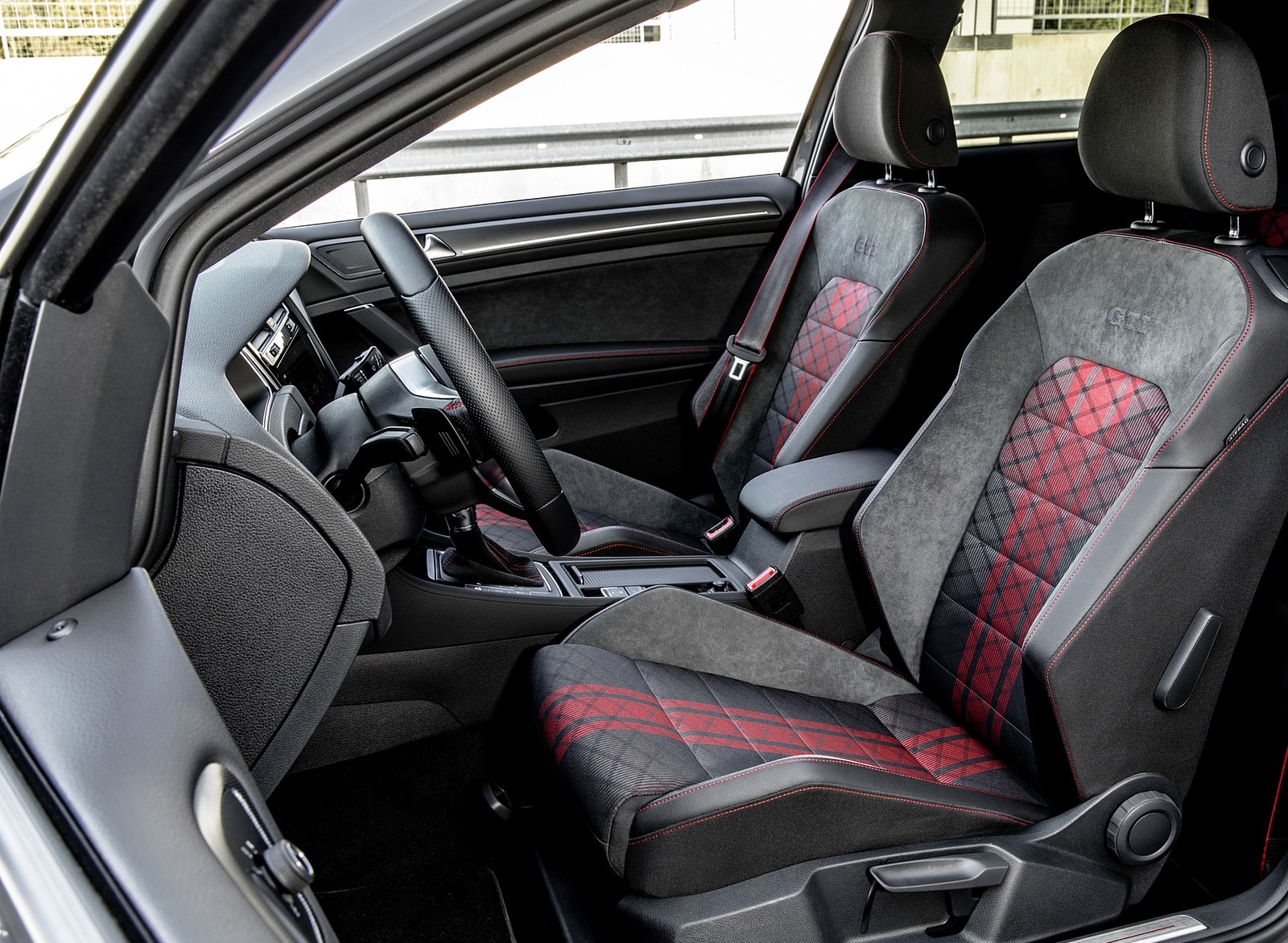 Volkswagen Golf 3 GTI салон