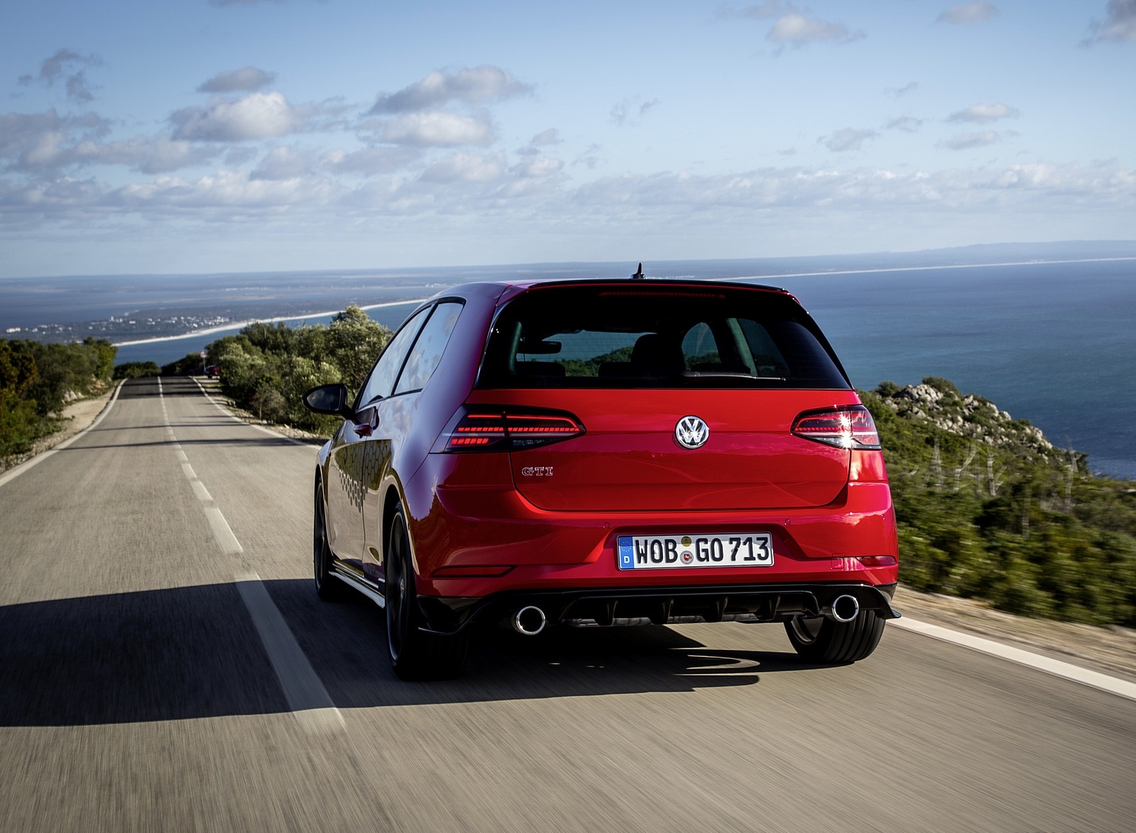 2019 Volkswagen Golf GTI TCR Rear Wallpapers #55 of 75