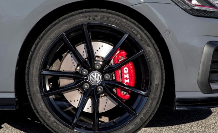2019 Volkswagen Golf GTI TCR Wheel Wallpapers 450x275 (38)