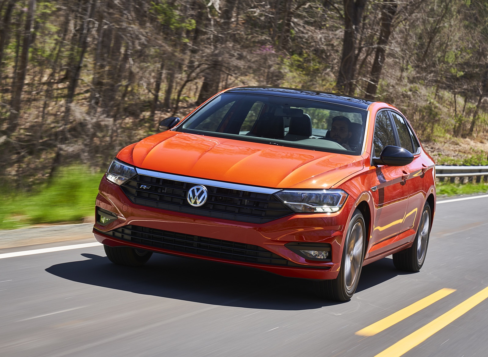 2019 Volkswagen Jetta R-Line Front Three-Quarter Wallpapers #1 of 85