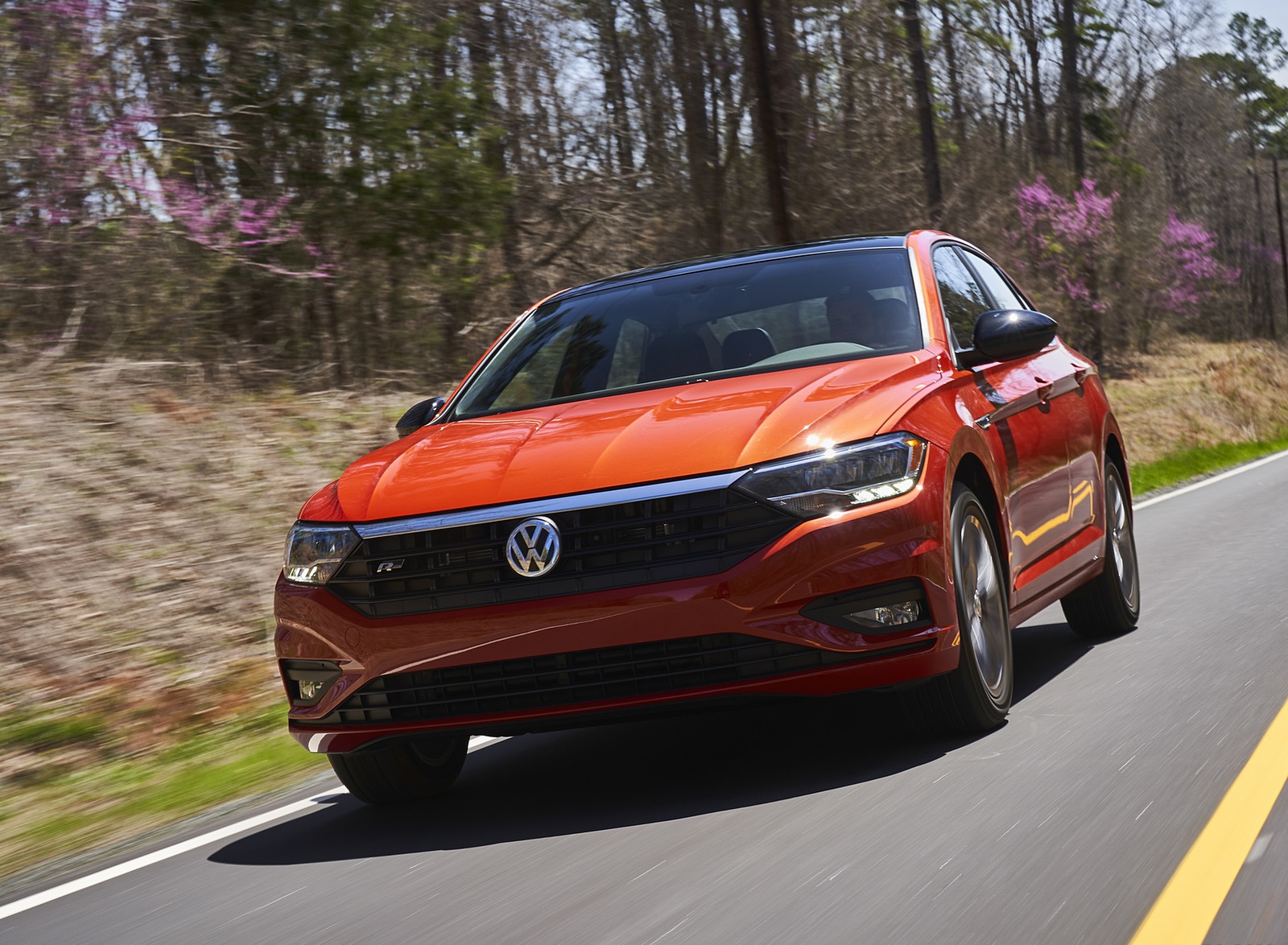 2019 Volkswagen Jetta R-Line Front Three-Quarter Wallpapers (2)