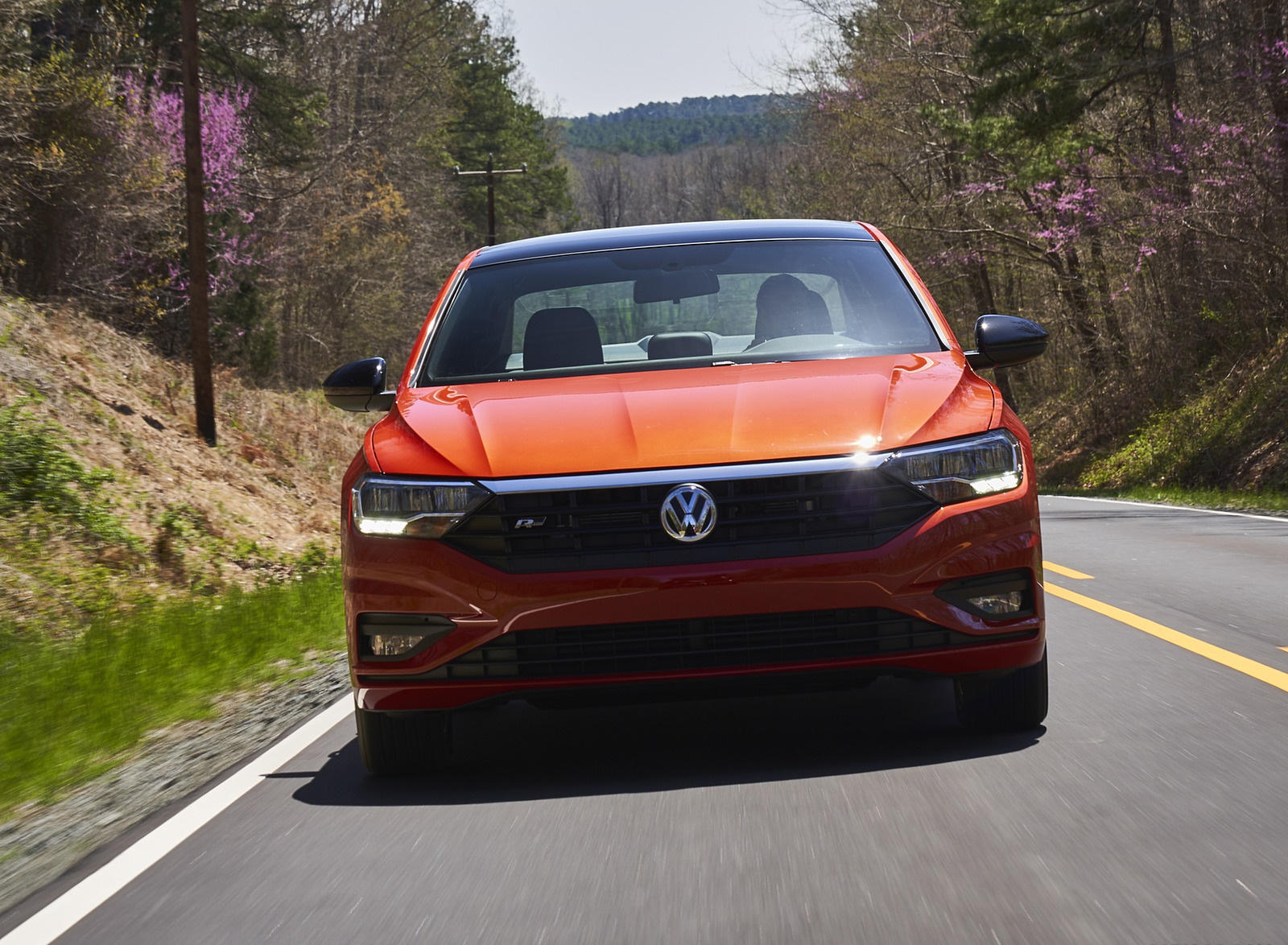 2019 Volkswagen Jetta R-Line Front Wallpapers (3)