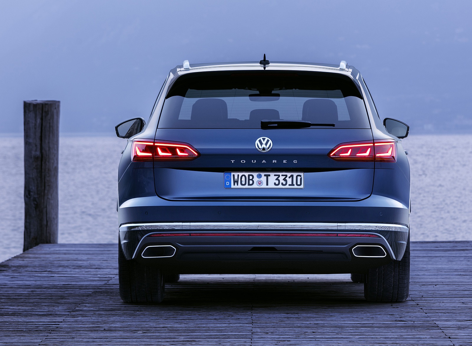 2019 Volkswagen Touareg Elegance Rear Wallpapers #50 of 96