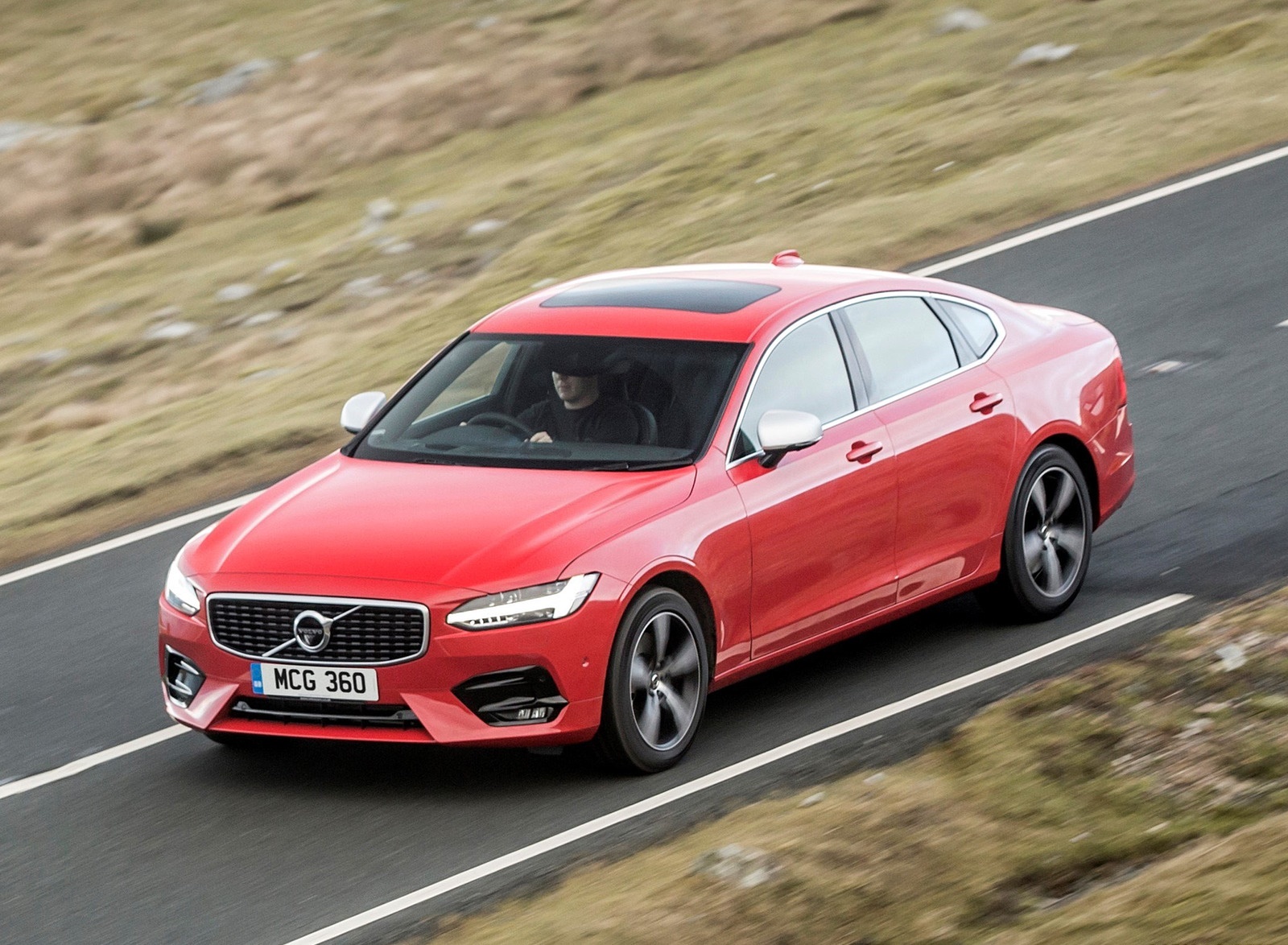 2019 Volvo S90 D5 Front Three-Quarter Wallpapers (9)