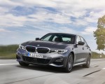 2020 BMW 330e Plug-in Hybrid Front Wallpapers 150x120