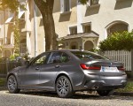 2020 BMW 330e Plug-in Hybrid Rear Three-Quarter Wallpapers 150x120