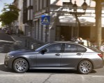 2020 BMW 330e Plug-in Hybrid Side Wallpapers 150x120 (35)