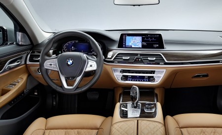 2020 BMW 7-Series 750Li Interior Cockpit Wallpapers 450x275 (36)