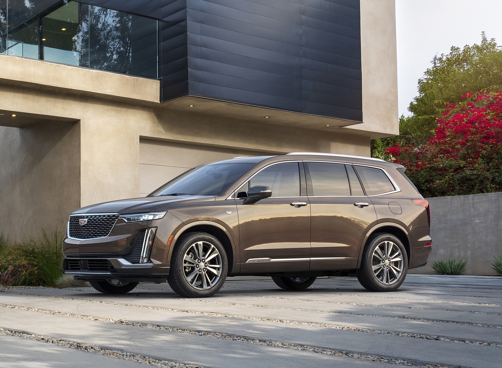 2020 Cadillac XT6 Premium Luxury Front Three-Quarter Wallpapers #21 of 43