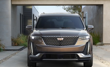2020 Cadillac XT6 Premium Luxury Front Wallpapers 450x275 (22)