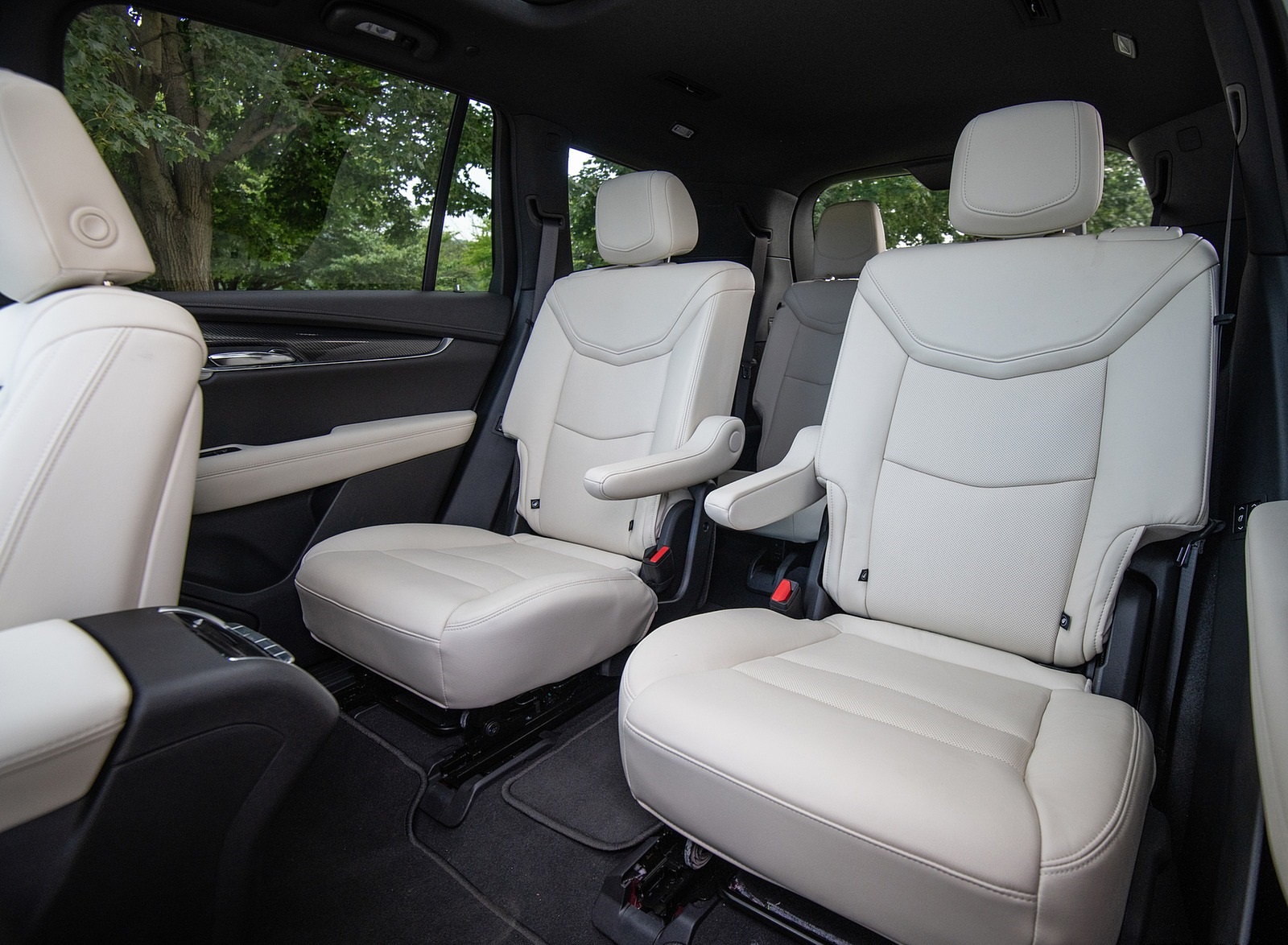 2020 Cadillac XT6 Sport Interior Rear Seats Wallpapers (8)