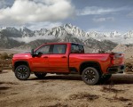 2020 Chevrolet Silverado 2500 HD Custom Side Wallpapers 150x120 (9)