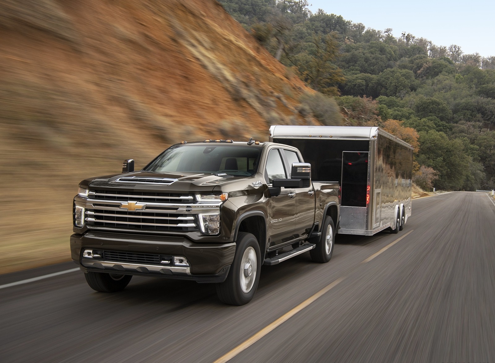 2020 Chevrolet Silverado 2500 HD High Country Front Wallpapers #1 of 36