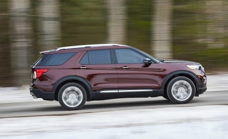 2020 Ford Explorer Side Wallpapers 450x275 (9)