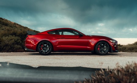2020 Ford Mustang Shelby GT500 Side Wallpapers 450x275 (43)