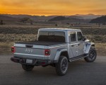 2020 Jeep Gladiator Overland Rear Bumper Wallpapers 150x120