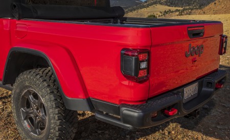 2020 Jeep Gladiator Rubicon Detail Wallpapers 450x275 (67)