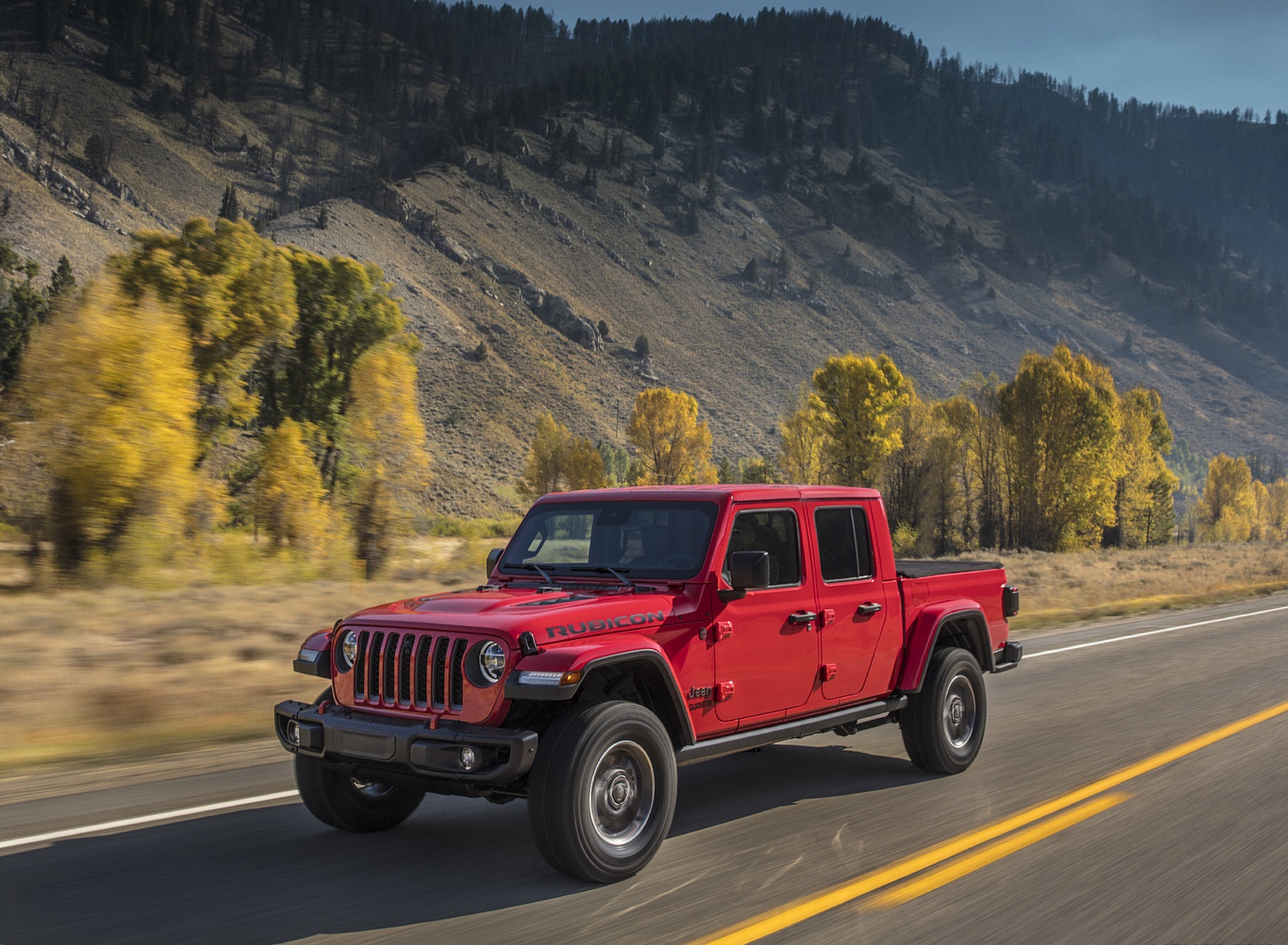 2020 Jeep Gladiator Rubicon Front Three-Quarter Wallpapers #11 of 125