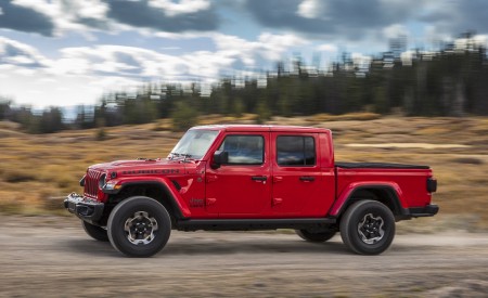 2020 Jeep Gladiator Rubicon Side Wallpapers 450x275 (50)