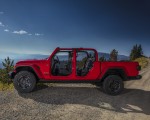 2020 Jeep Gladiator Rubicon Side Wallpapers 150x120 (45)